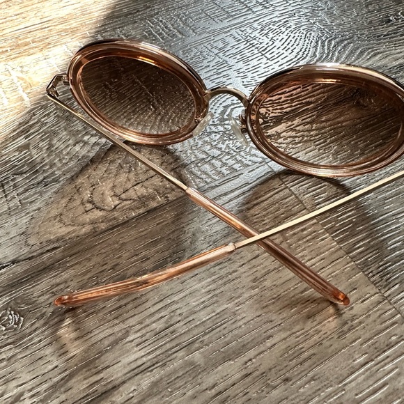 Guess sunglasses - Picture 2 of 3